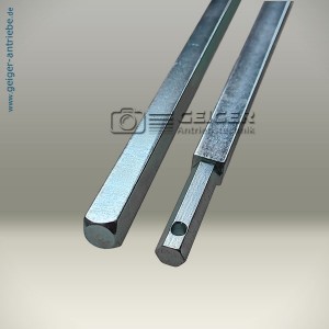 8mm Vierkantstab L = 326 / mit angefr. SW6